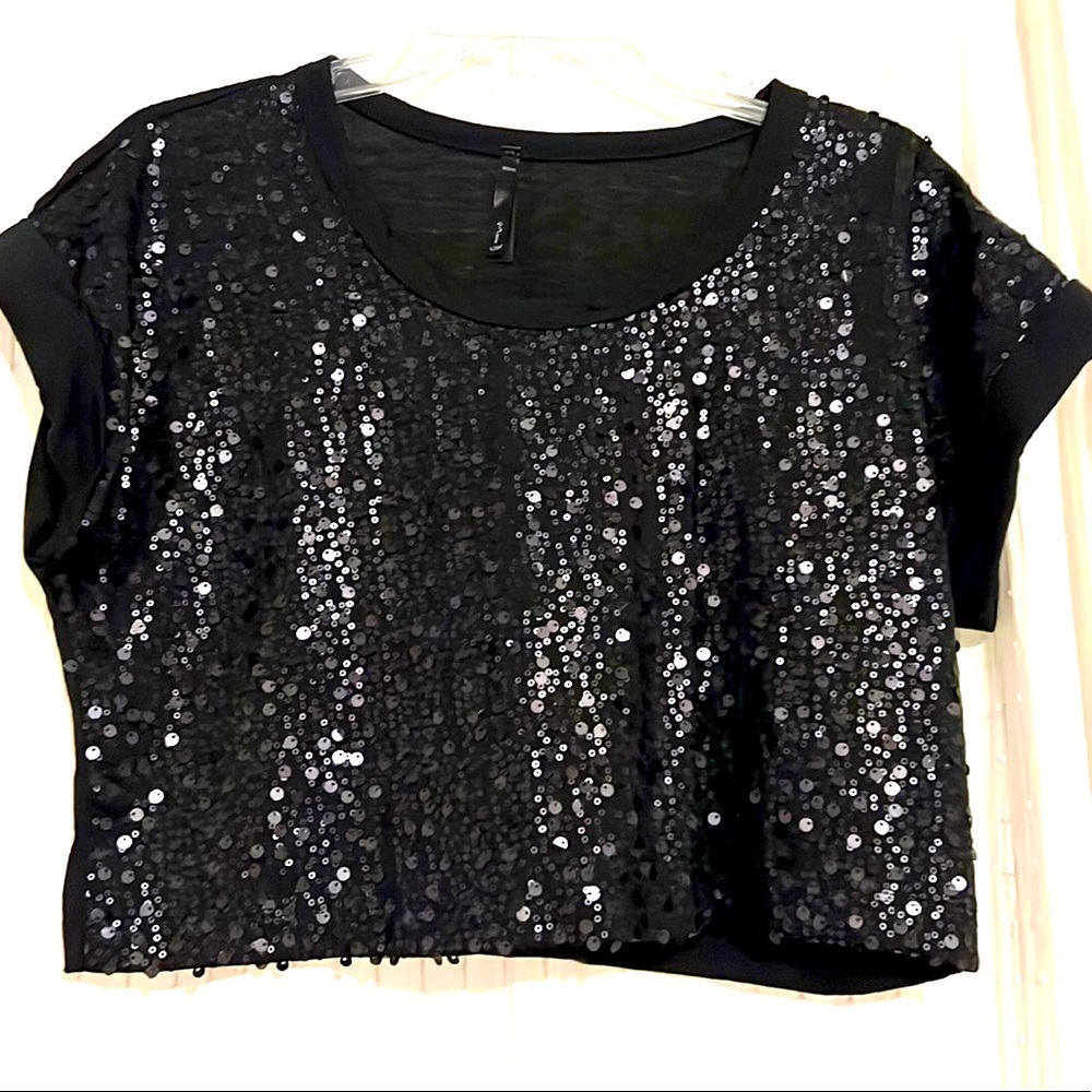 Black sequins crop top